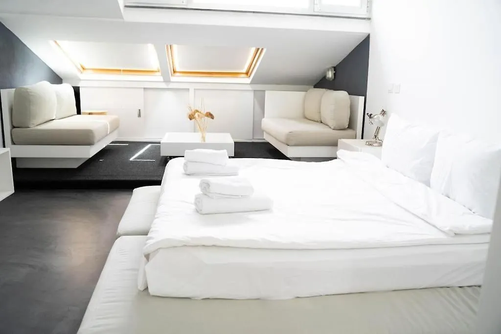 Cxzvsaewrntral Duplex House In Beyoglu Apartment Istanbul 0*,  Turkey